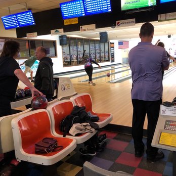 Tenpins & More - Pro bowler,Hall of Famer  and co owner Dana Mackie-MIller bowling in the Dick Tanner Memorial Tournament - Bowling Near Me - Rio Rancho, New Mexico