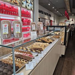 Wide selection of cookies