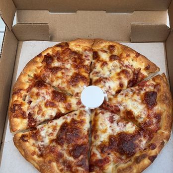 Roman Fountain Pizza