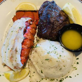 Red Lobster - Steak & Lobster - Wednesday - Seafood Near Me - Palmdale, California