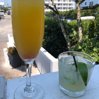 Oceanic - Mimosa and mojito - Seafood Near Me - Wrightsville Beach, North Carolina Oceanic - Mimosa and mojito - Seafood Near Me - Wrightsville Beach, North Carolina
