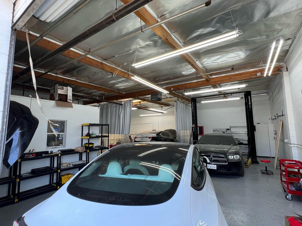 FULL CIRCUIT COLLISION CENTER Updated August 2024 31 Photos 26536