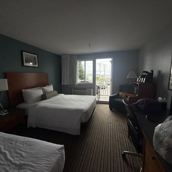 Rockland Harbor Hotel - Hotels Near Me - Rockland, Maine Rockland Harbor Hotel - Hotels Near Me - Rockland, Maine