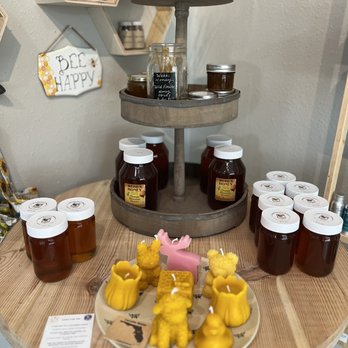 Wild Hare Natural Market - Honey bar! - Farmers Market Near Me - Longwood, Florida Wild Hare Natural Market - Honey bar! - Farmers Market Near Me - Longwood, Florida