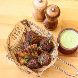 Miriam - Falafel