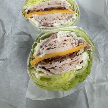 Bara's Deli - Lettuce wrap, pepper turkey, bacon, cheddar, onion, and mayonnaise - Delis Near Me - San Leandro, California