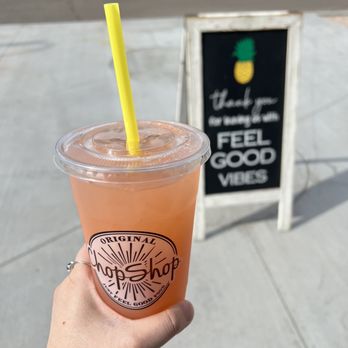 Original ChopShop - Seasonal Lemonade - Strawberry Ginger - Salad Near Me - Mesa, Arizona