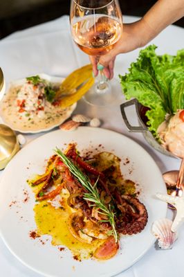 Sala'o Cuban Restaurant & Bar - Live music by null