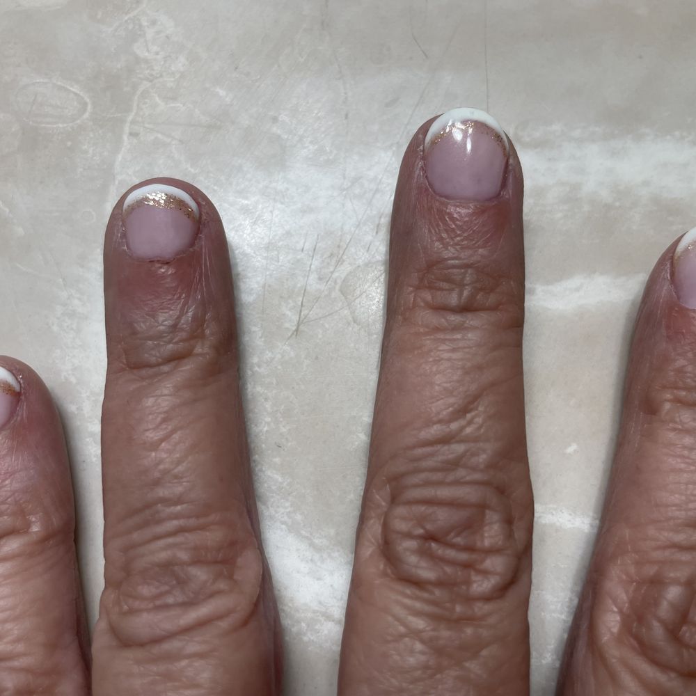 my cuticles are still red & in pain from a "dry manicure" my cuticles are still red & in pain from a "dry manicure"