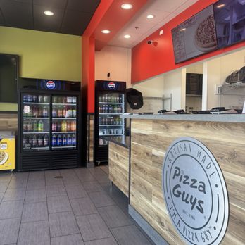 Pizza Guys - Lobby - Pizza Near Me - Bakersfield, California