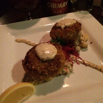 Citrus Restaurant - Corn Chip Crusted Crab Cakes - Bars Near Me - Milford, Connecticut