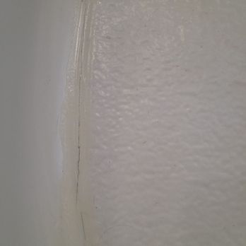 Glenn Walker Home Inspections - More of the cracked tub after I sealed it. - Home Inspectors Near Me Glenn Walker Home Inspections - More of the cracked tub after I sealed it. - Home Inspectors Near Me