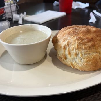 Kelley's Country Cookin - Biscuit and gravy - Breakfast & Brunch Near Me - LaMarque, Texas Kelley's Country Cookin - Biscuit and gravy - Breakfast & Brunch Near Me - LaMarque, Texas