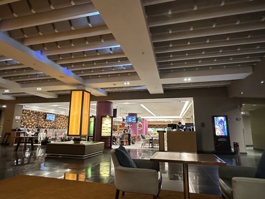 Courtyard by Marriott Mexico City Airport by null