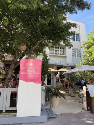 Iberostar Waves Miami Beach by null