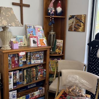 Cause 4 Paws - Thrift Stores Near Me - Mesa, Arizona