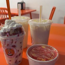 La Michoacana Ice Cream "Yamis"