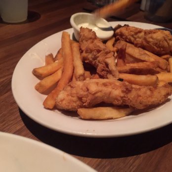 Cheddar's Scratch Kitchen - Kids chicken strips and fries - Comfort Food Near Me - Tucson, Arizona