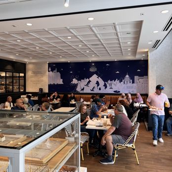 Paris Baguette - Cafes Near Me - Maple Grove, Minnesota Paris Baguette - Cafes Near Me - Maple Grove, Minnesota