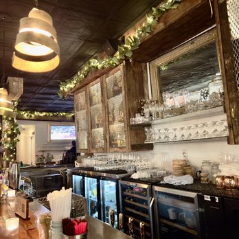 Grand Vin - Wine Bars Near Me - Hoboken, New Jersey