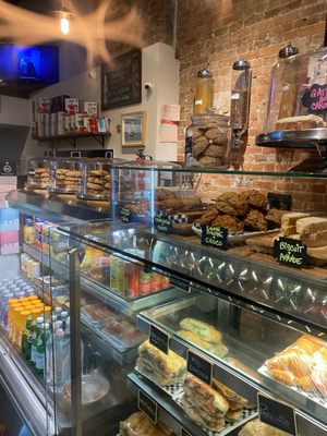Café de Mercanti Old Montreal by null