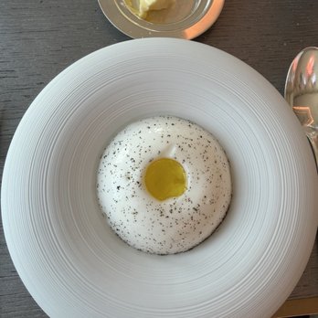 Le Jules Verne - French Near Me - Paris, 75
