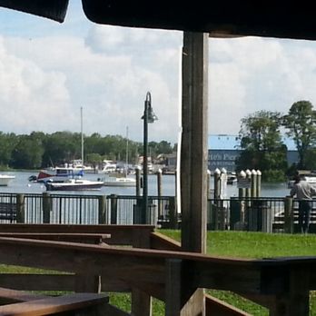 Cracker's Bar & Grill - From the restaurant - Seafood Near Me - Crystal River, Florida