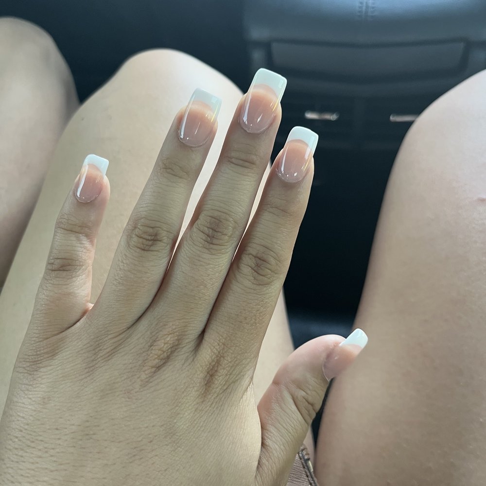 Nails 4 you - Nail Salons Near Me - El Paso, Texas