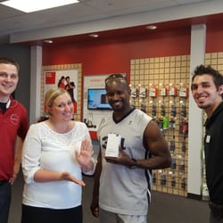 Verizon - Andrew, Jayson, and amber.