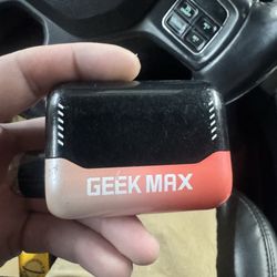 Smoke N Vape - Fake Geek Bar
