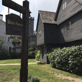 Witch House - Entrance is in backyard not the front door - Museums Near Me - Salem, Massachusetts