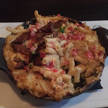 SunCafe - Mac and Cheese with tempeh bacon, sooo bomb - Vegan Near Me - Studio City, California SunCafe - Mac and Cheese with tempeh bacon, sooo bomb - Vegan Near Me - Studio City, California
