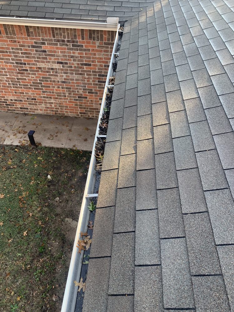 Slide of CM Pressure Washing & Services