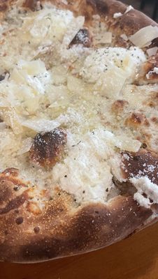 Leonardo's Trattoria & Pizzeria by null