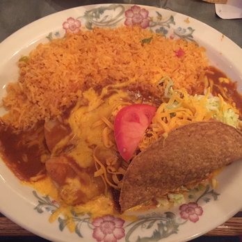 Guadalajara - #19 Large Combo, 2 enchiladas, and 1 taco - Mexican Near Me - Castle Rock, Colorado Guadalajara - #19 Large Combo, 2 enchiladas, and 1 taco - Mexican Near Me - Castle Rock, Colorado