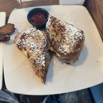 Javi’s Breakfast & Lunch - Monte Cristo - Breakfast & Brunch Near Me - Vancouver, Washington Javi’s Breakfast & Lunch - Monte Cristo - Breakfast & Brunch Near Me - Vancouver, Washington