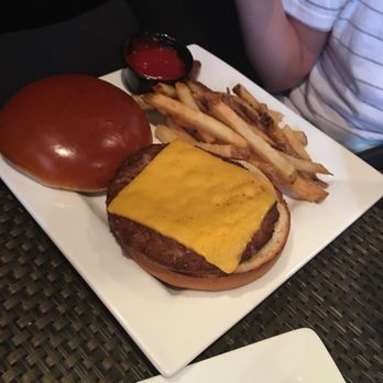 The Caroline - American Near Me - Troy, Ohio
