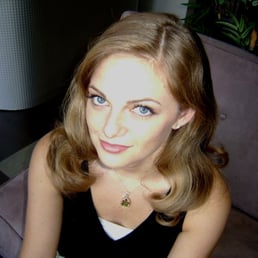 Veronica Lake hair and makeup by John Esparza - for an era-themed corporate gala Veronica Lake hair and makeup by John Esparza - for an era-themed corporate gala