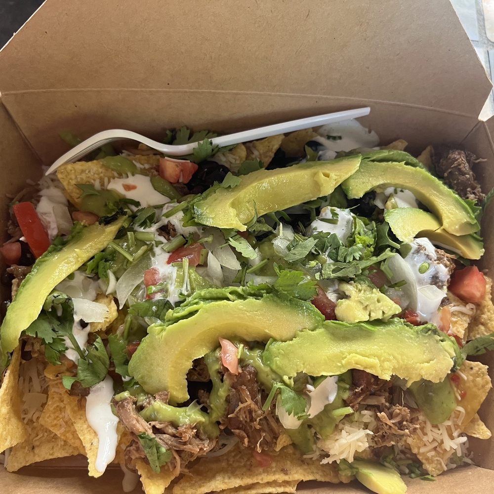 Nachos with beef