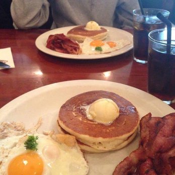 The Pancake Parlour Restaurants - Breakfast & Brunch Near Me - Melbourne, VIC