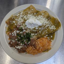 Bonanza Restaurant and Bar - Enchiladas salsa verde