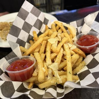 Southern Railway Taphouse - Garlic parm fries - Cocktail Bars Near Me - Richmond, Virginia Southern Railway Taphouse - Garlic parm fries - Cocktail Bars Near Me - Richmond, Virginia