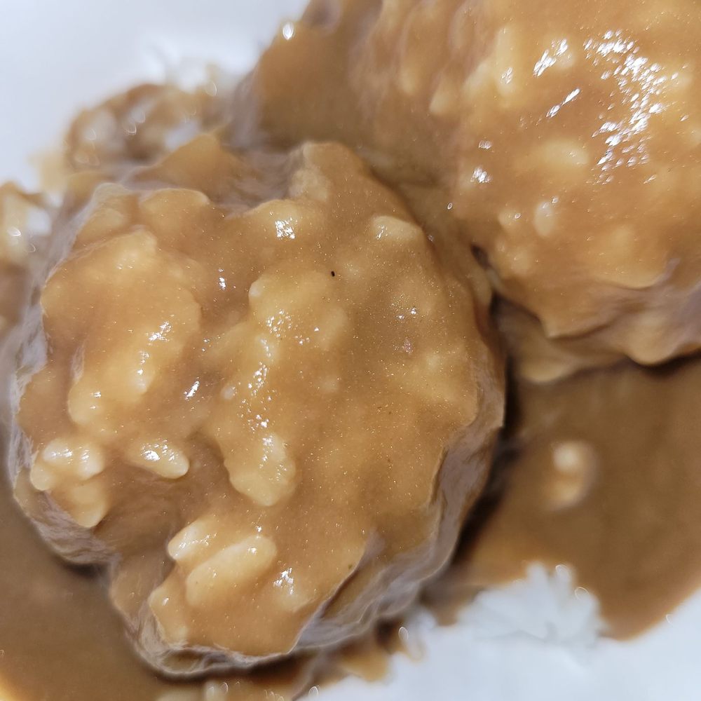 Kam Bowl - The oxtail soup comes with a side of rice but I asked them to put mushroom gravy on mine. - Diners Near Me - Honolulu, Hawaii Kam Bowl - The oxtail soup comes with a side of rice but I asked them to put mushroom gravy on mine. - Diners Near Me - Honolulu, Hawaii