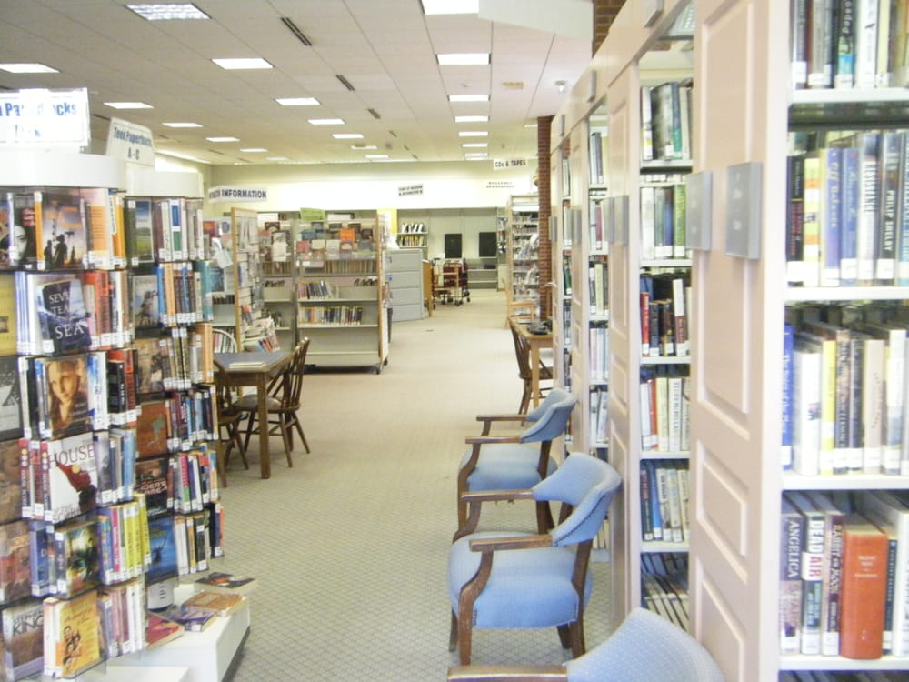 E.C. SCRANTON MEMORIAL LIBRARY Updated October 2024 15 Photos