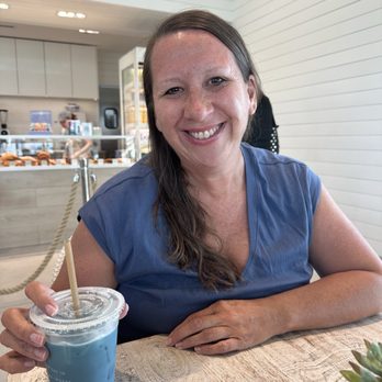 Pura Vida Miami - ICED BLUE BUTTERFLY LATTE - Breakfast & Brunch Near Me - Sarasota, Florida Pura Vida Miami - ICED BLUE BUTTERFLY LATTE - Breakfast & Brunch Near Me - Sarasota, Florida