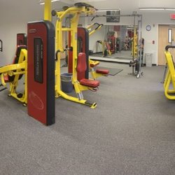 24Seven Family Fitness & Tanning Center