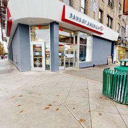 Bank of America Financial Center - Storefront