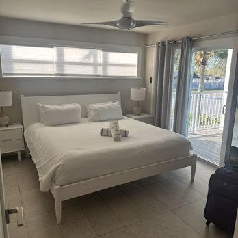 Lime Tree Bay Resort - Resorts Near Me - Long Key, Florida