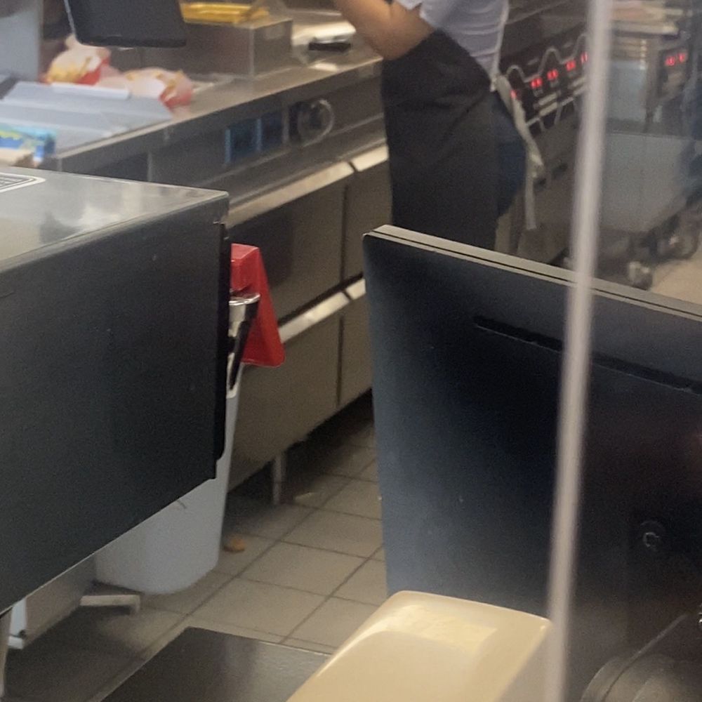 Working the fry station with no hair net on smh Working the fry station with no hair net on smh