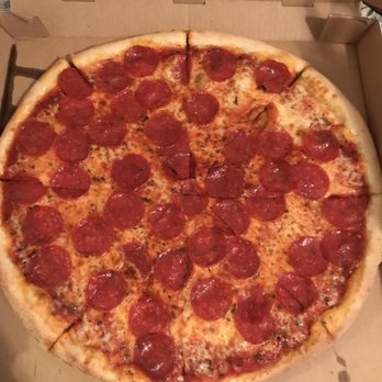 Heights Pizza - Large pepperoni pizza - Pizza Near Me - Tampa, Florida Heights Pizza - Large pepperoni pizza - Pizza Near Me - Tampa, Florida